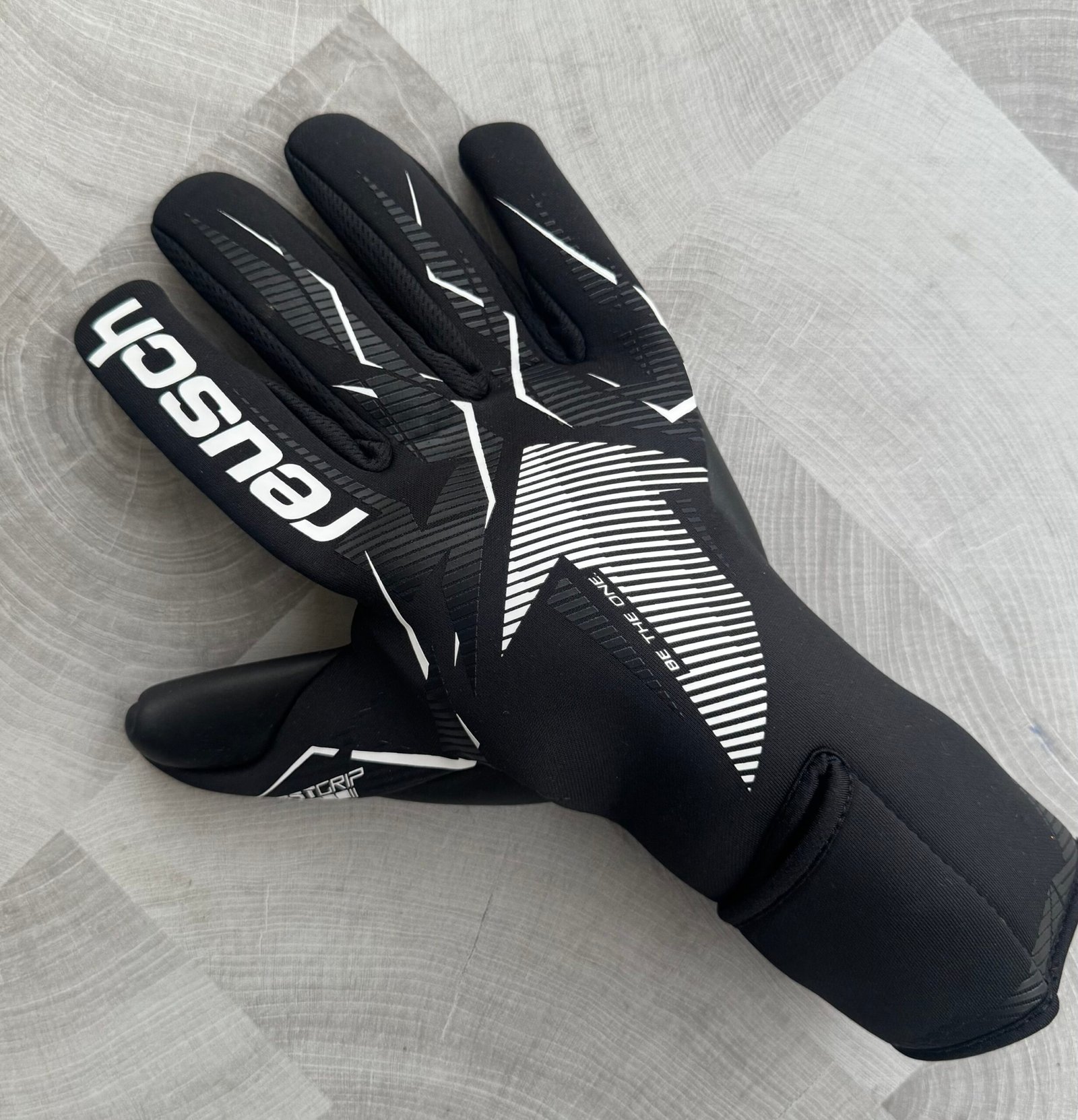 img_3208 Reusch Fastgrip Infinity - الصورة 1