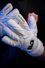 EVO CLASSIC GLOVES WHITE - Image 2
